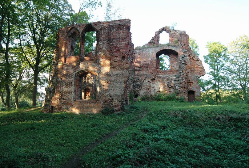 Ruiny zamku w Dobrej, Dobra, Łobez County, Poland, Poland